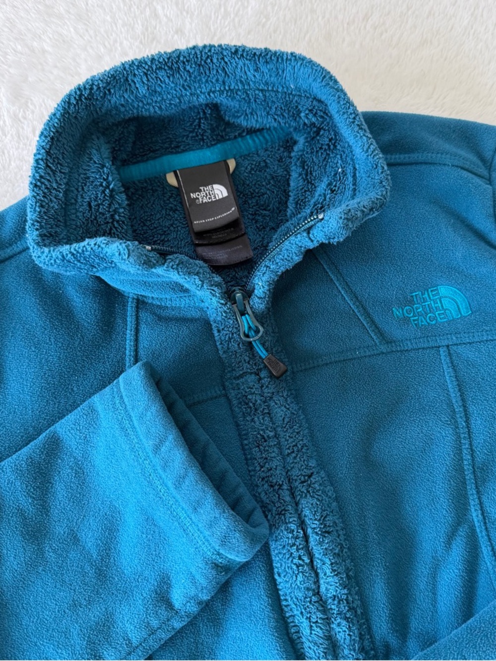 The North Face Women’s Small Teal Fleece Zip Up
